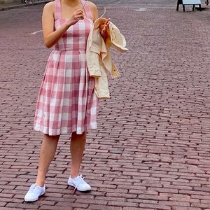 Polly Dress Gal Meets Glam